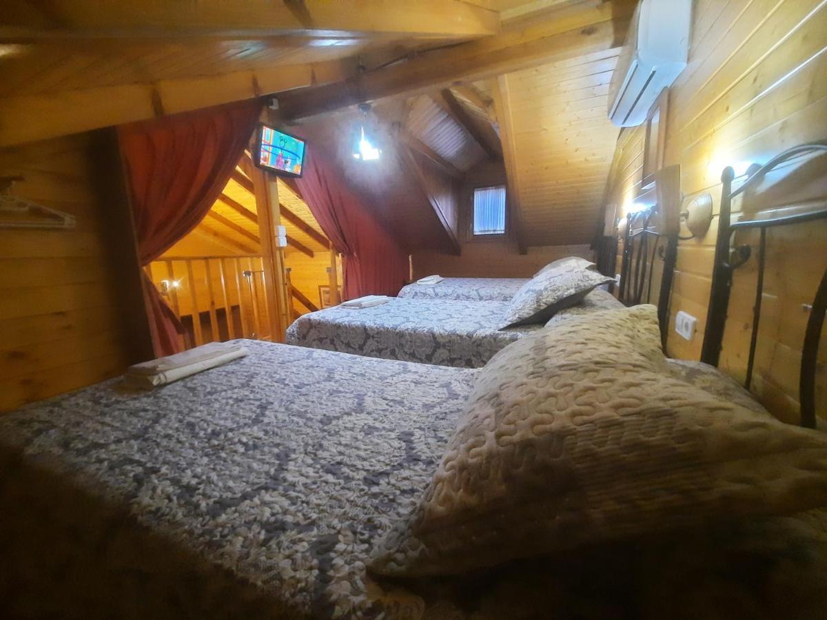 Cabanas De Madera El Rinconcillo 아로요프리오 외부 사진