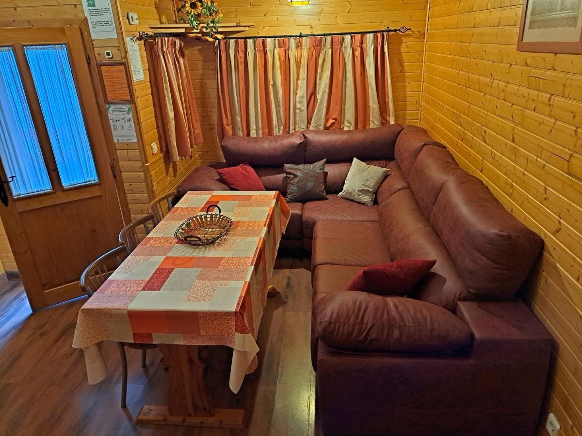 Cabanas De Madera El Rinconcillo 아로요프리오 외부 사진